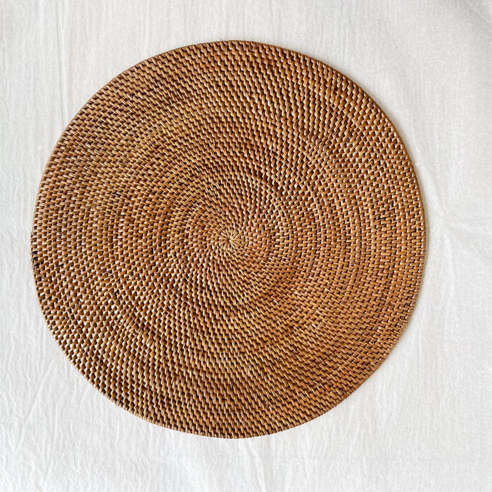 Rattan Full Grass Placemat 300mm – Brown & Co. Home