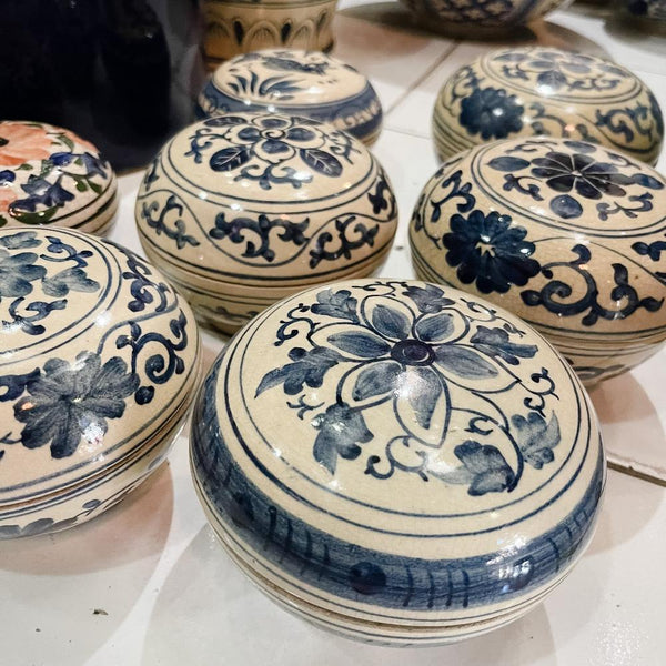 Blue & White Ceramic Bowl w Lid