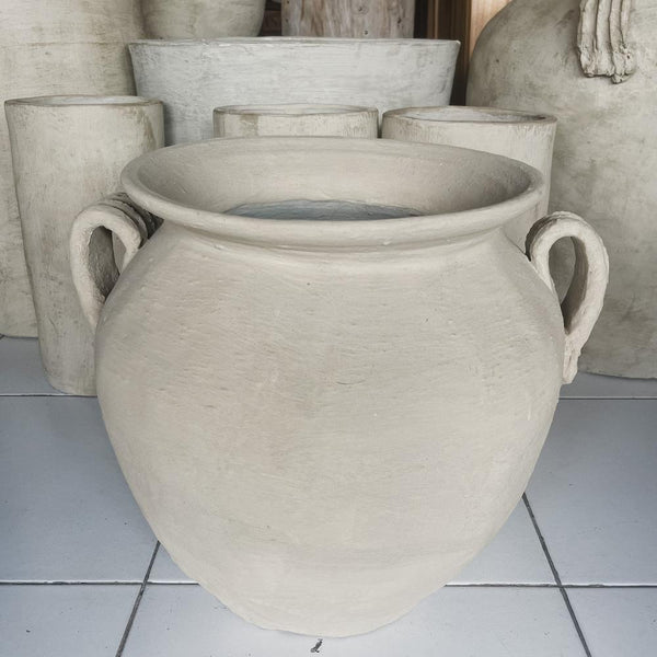 Terracotta Pot w Handles